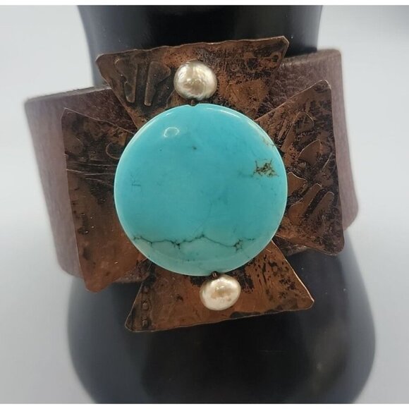 Turquoise Copper Cross Pebbled Leather Bracelet 7.5" 36mm Wide VTG Pearl Accents - Picture 1 of 16